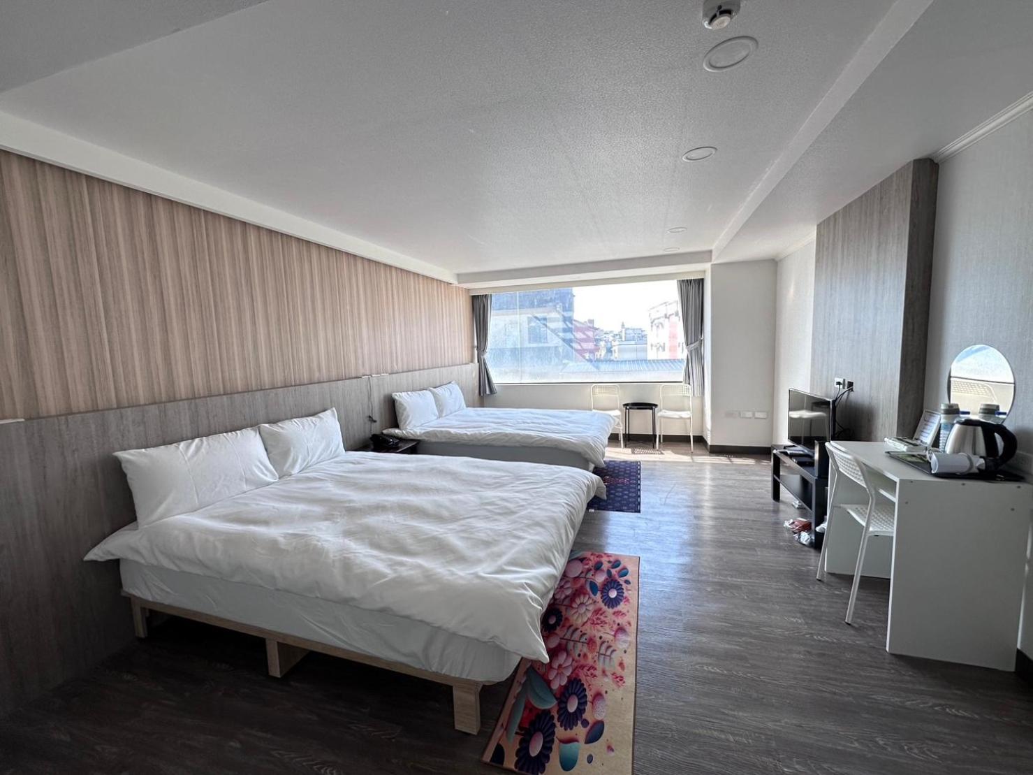 可青大飯店grand Ke-Cing Hotel Yilan Esterno foto