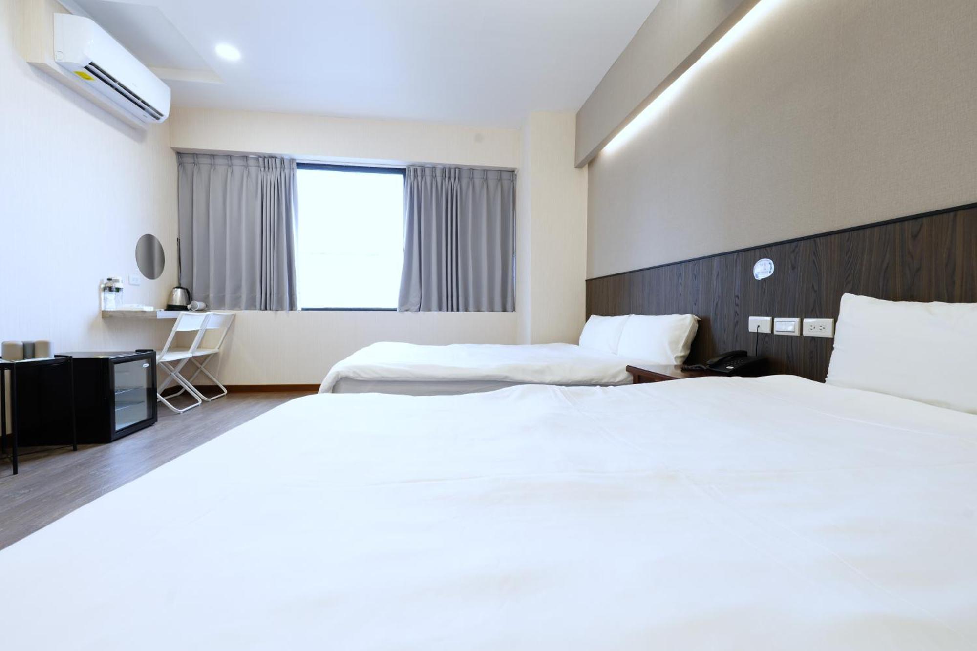 可青大飯店grand Ke-Cing Hotel Yilan Esterno foto