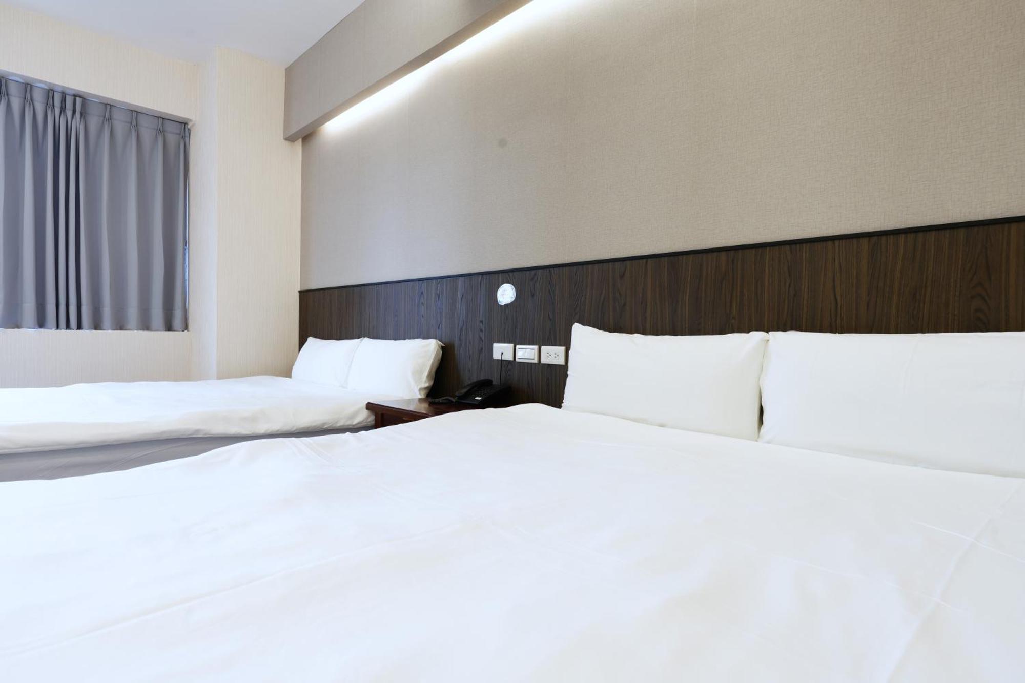 可青大飯店grand Ke-Cing Hotel Yilan Esterno foto