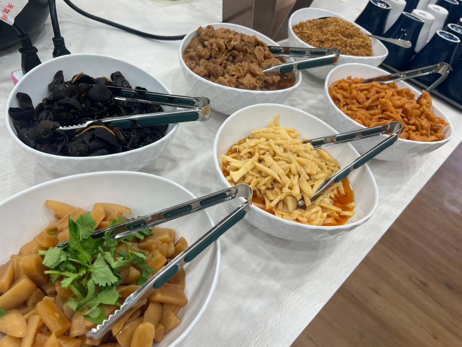 可青大飯店grand Ke-Cing Hotel Yilan Esterno foto